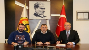 Eskişehirspor'un yeni teknik direktörü Cengiz Seçsev oldu