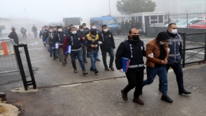 Gaziantep'te "oto yedek parça" satışı bahanesiyle dolandırıcılık yaptığı iddiasıyla 14 şüpheli yakalandı