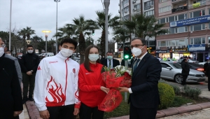 Gençlik ve Spor Bakanı Kasapoğlu, Denizli'de temaslarda bulundu