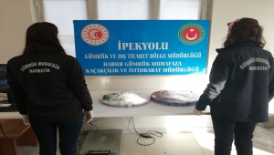 Gümrük Muhafaza ekiplerince 25 kilogram uyuşturucu ele geçirildi