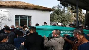 GÜNCELLEME 2 - Manisa'da 3'ü başlarından vurularak öldürülmüş 4 gencin cesetlerinin bulunduğu alanda yeni inceleme yapıldı
