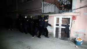 Adana'da terör örgütü DEAŞ soruşturması kapsamında 8 kişi gözaltına alındı