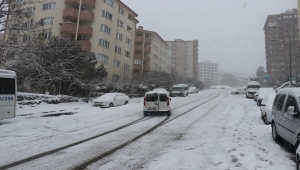 GÜNCELLEME - İstanbul'da kar yağışı sürüyor 