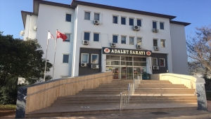 GÜNCELLEME - Kocaeli'de çocuklarını darbettiği iddiasıyla yeniden gözaltına alınan anne adliyede