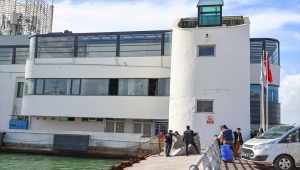 İzmir'de denizde erkek cesedi bulundu