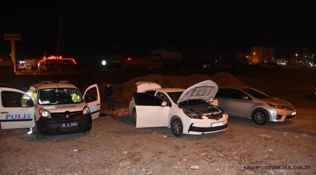 Kayseri Son Dakika: Polisi görünce kaçmaya çalışan sürücü ehliyetsiz çıktı