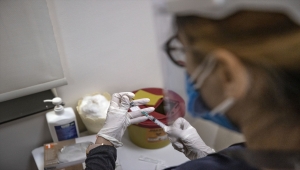 Kovid-19'a karşı aşılama programına hafta sonu da devam ediliyor