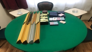 Maltepe'de Kovid-19 tedbirlerini ihlal ederek kumar oynayanlara para cezası 