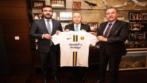 MKE Ankaragücü Başkanı Fatih Mert, TFF Başkanı Nihat Özdemir'i ziyaret etti
