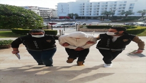 Muğla'da yakalanmamak için uyuşturucu hap yutan kişi tutuklandı