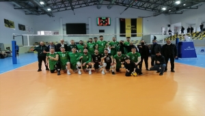 Solhanspor'da Arhavi Voleybol maçı galibiyeti sevinci