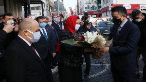 Tarım ve Orman Bakanı Bekir Pakdemirli, Samsun'da ziyaretlerde bulundu