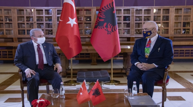 TBMM Başkanı Şentop, Arnavutluk'ta Cumhurbaşkanı Meta ve Başbakan Rama ile görüştü