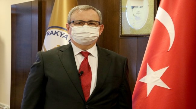 Trakya Üniversitesi Rektörü Tabakoğlu'ndan "salgınla mücadelede rehavete kapılmayalım" uyarısı:
