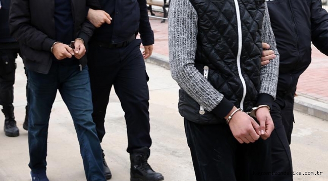 Antalya'da uyuşturucu ticareti yaptıkları iddiasıyla 3 şüpheli tutuklandı