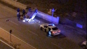 Argıncık'ta boş yolda takla attı!