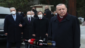 Cumhurbaşkanı Erdoğan, cuma namazının ardından gazetecilerin sorularını yanıtladı: 
