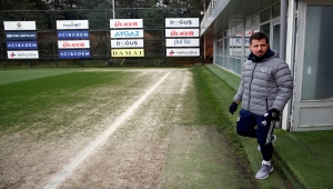 Emre Belözoğlu'ndan Fenerbahçeli futbolculara özel konuşma: "İçinizden birisiyim"