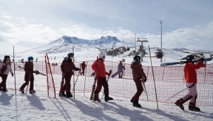 Erciyes Kayak Merkezi'nde kontrollü normalleşme sürecinde yeni tedbirler alındı