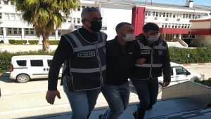 GÜNCELLEME - Adana'da ATM'de işlem yapan kişinin parasının gasbedilmesi güvenlik kamerasına yansıdı