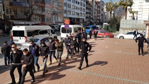 GÜNCELLEME - Kocaeli'de uyuşturucu operasyonunda yakalanan 8 şüpheliden 5'i tutuklandı