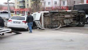Isparta'da trafik kazasında yaralanan üniversite öğrencisi hayatını kaybetti