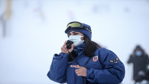 Uludağ'da kısıtlamanın kalktığı ilk hafta sonu yoğunluk yaşanıyor