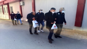 Adana'da FETÖ/PDY'ye yönelik operasyonda yakalanan 3 zanlı serbest bırakıldı