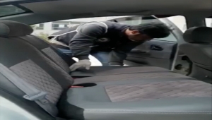 Adana'da otomobilde 52 kilogram esrar ve 70 bin uyuşturucu hap ele geçirildi