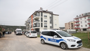 Antalya'da baba ve oğlu evlerinde ölü bulundu