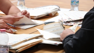 Arnavutluk'ta genel seçimi Başbakan Edi Rama'nın partisi önde götürüyor