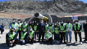 Bakan Karaismailoğlu, gençleri "Birlikte İleriye Projesi"ne katılmaya çağırdı: