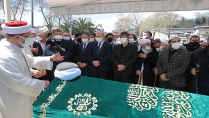 Bediüzzaman Said Nursi'nin talebelerinden Hüsnü Bayramoğlu son yolculuğuna uğurlandı