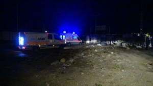 Bitlis'te tır ile kamyonet çarpıştı: 1 ölü, 2 yaralı