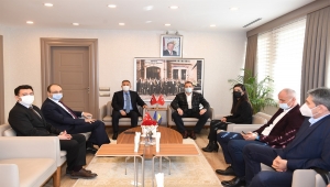 Bosna Hersek Güvenlik Bakanı Cikotic, Adana Valisi Elban'ı ziyaret etti