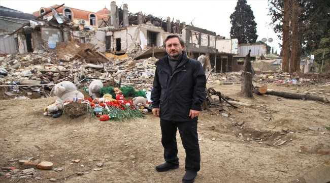 Cumhurbaşkanlığı İletişim Başkanı Altun, Ermenistan'ın saldırılarında sivillerin hayatını kaybettiği Gence'yi ziyaret etti: