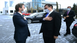 Cumhurbaşkanlığı İletişim Başkanı Fahrettin Altun, Kırgız Bakan İmanaliyev ile görüştü: 