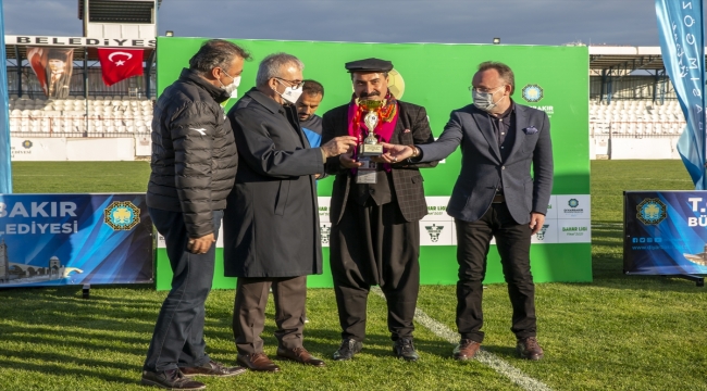Diyarbakır Büyükşehir Belediyesi Masterler Bahar Ligi kupa töreni düzenlendi