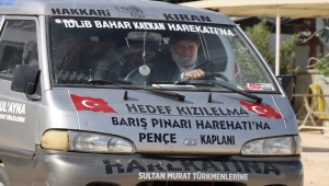 "Elmacı Dede"den Suriye'deki yetim kamplarında kalan ihtiyaç sahiplerine gıda yardımı