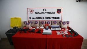 Gaziantep'te bir evde çöp kovasının içinde 41 kilogram eroin ele geçirildi