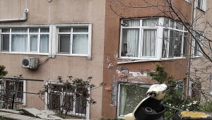 GÜNCELLEME - Beşiktaş'ta beton mikseri 7 katlı binaya çarptı