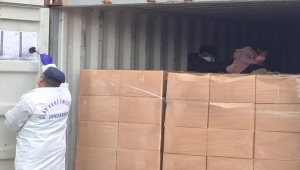GÜNCELLEME - İzmir'de yasa dışı geçiş için konteynerlerde bekletilen 91 sığınmacı kurtarıldı