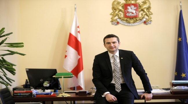 Gürcistan'da Parlamento Başkanı Kakhaber Kuçava oldu