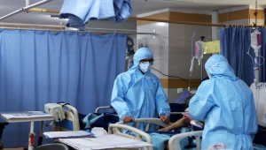 İran'da salgının 4. dalgasında hastanelerde yer kalmayınca hükümet ilave yatak için bütçe ayırdı