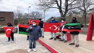 İsveç'te yaşayan Libyalılardan Türkiye'ye teşekkür gösterisi
