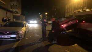 Kahramanmaraş'ta takla atan otomobildeki 2 kişi yaralandı
