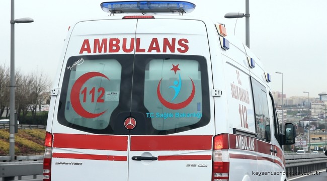Kayseri'de ambulansın çarptığı yaya öldü