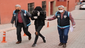 Kayseri'de tarihi caminin musluklarını çaldığı iddia edilen 4 zanlı yakalandı