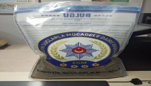 Kırklareli'nde kesinleşmiş hapis cezası bulunan zanlı, eşi ve kız çocuğunu takside bırakarak kaçtı