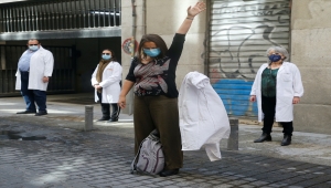 Madrid'de doktorlar son 1 yılda 15. kez eylem yaptı